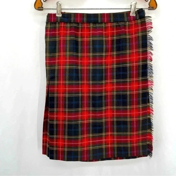 Jones New York Women’s Plaid Wool Skirt 8 Black Red Wrap Unlined - Picture 1 of 11